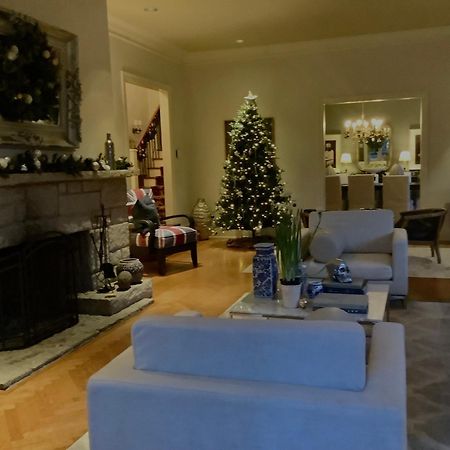 Suite Smart West Vancouver Buitenkant foto