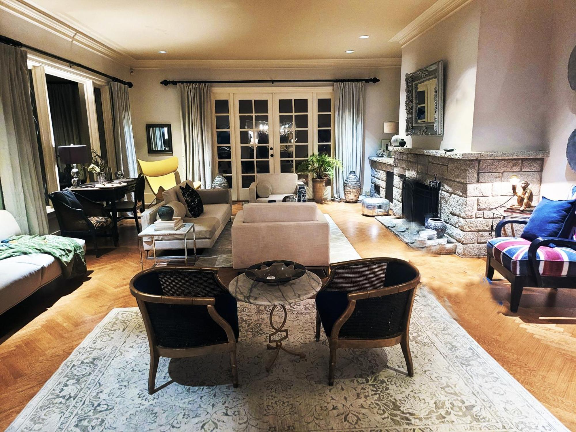 Suite Smart West Vancouver Buitenkant foto