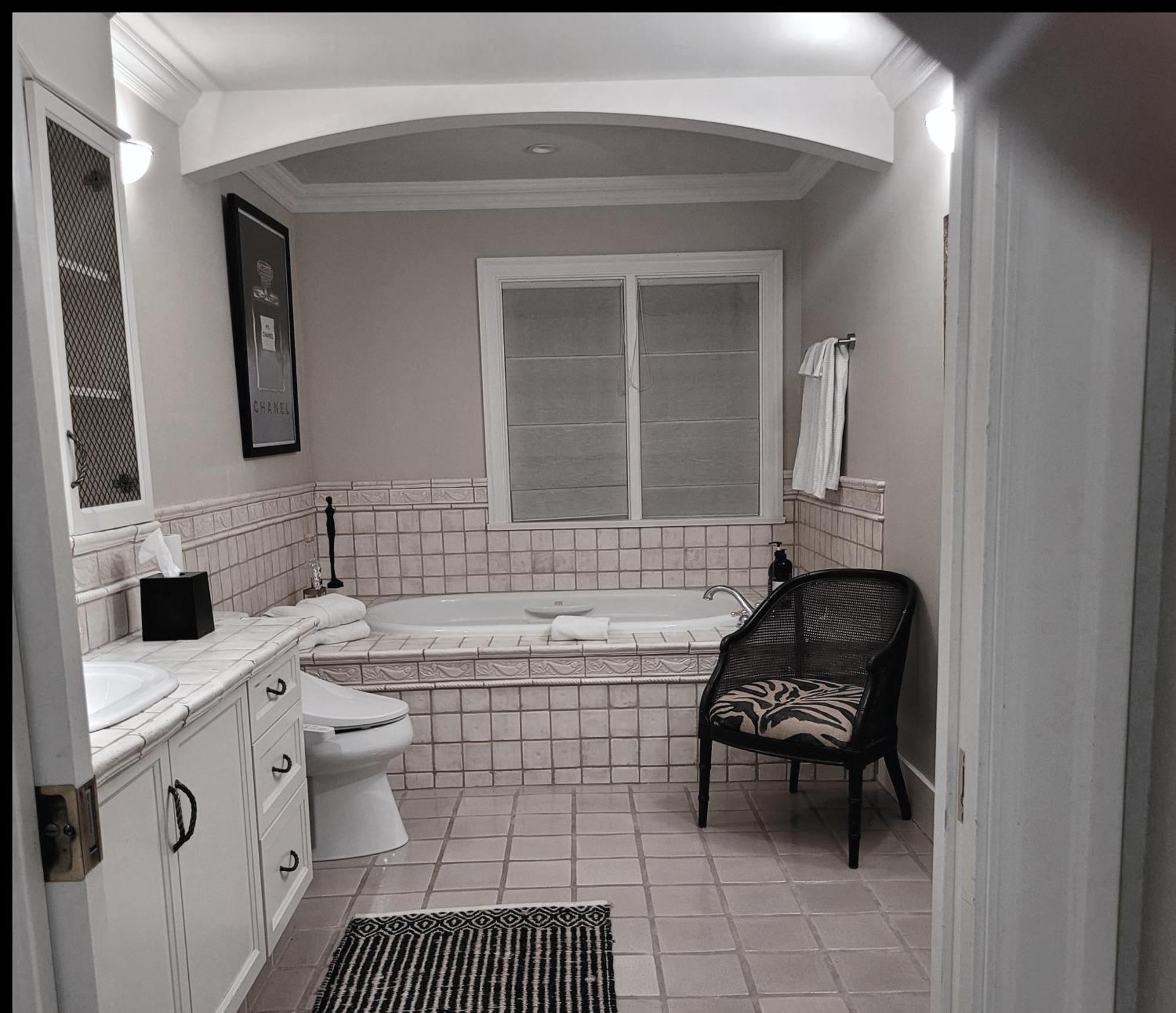Suite Smart West Vancouver Buitenkant foto